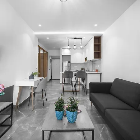Floral, Nilie Hospitality Mgmt Апартаменты